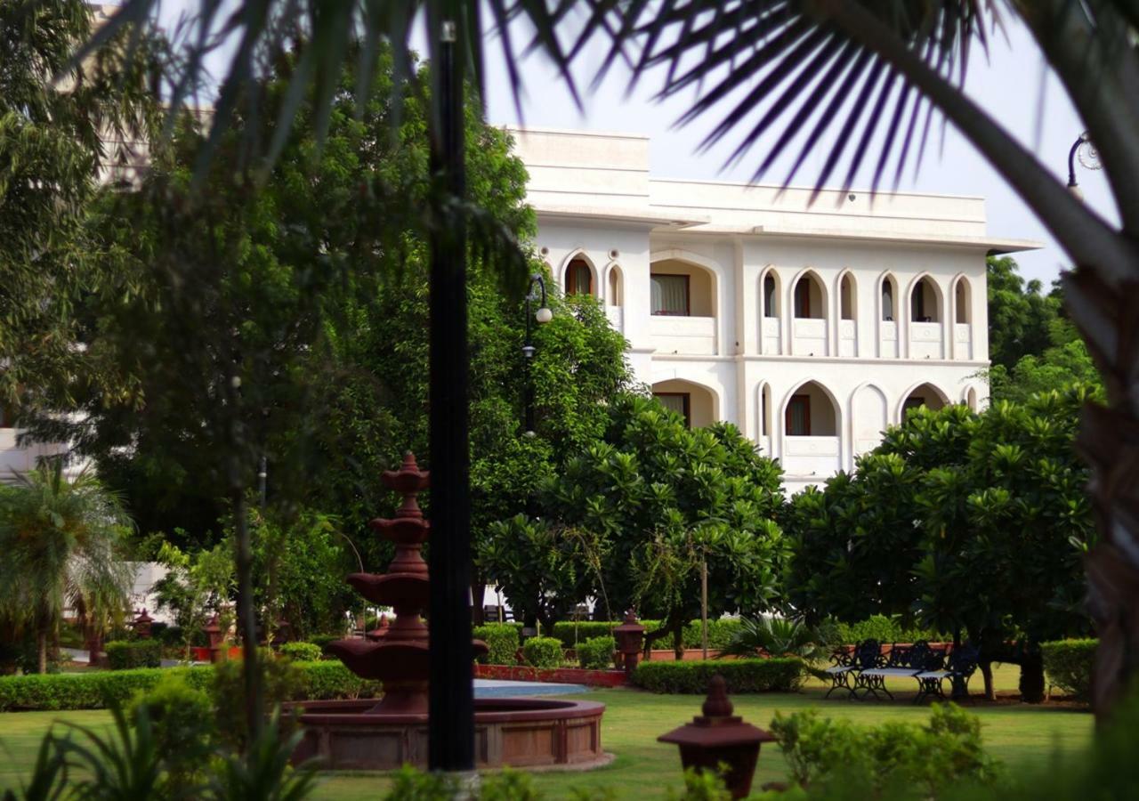 Maharaja Ganga Mahal Hotell Bikaner Eksteriør bilde